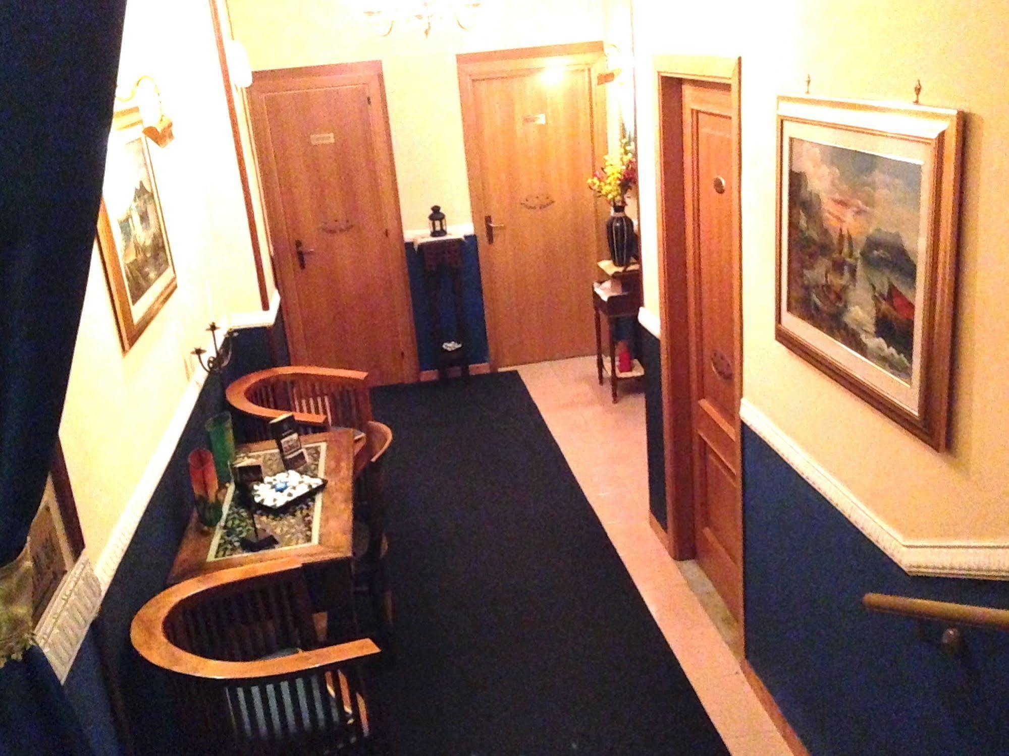 Runa Hotel Mugnano di Napoli エクステリア 写真