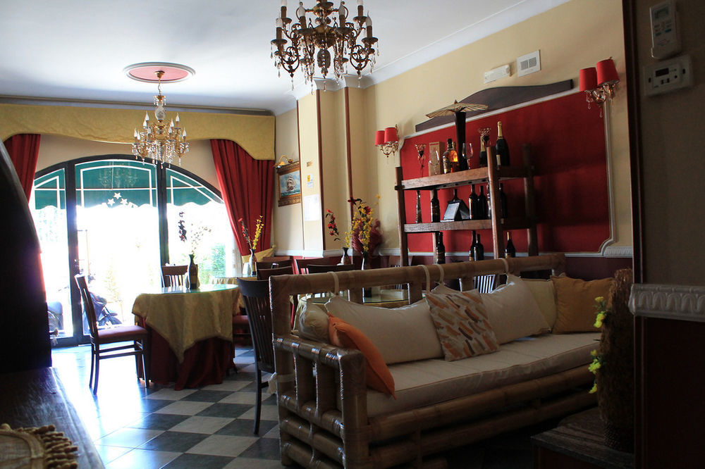 Runa Hotel Mugnano di Napoli エクステリア 写真
